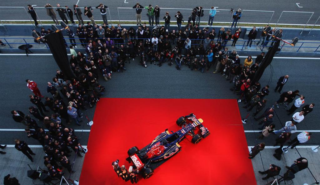2012 Scuderia Toro Rosso STR7